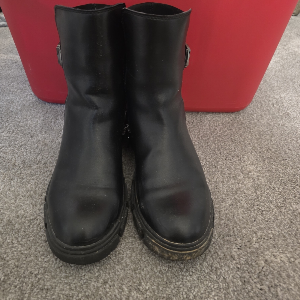 Blondo Waterproof Boots
